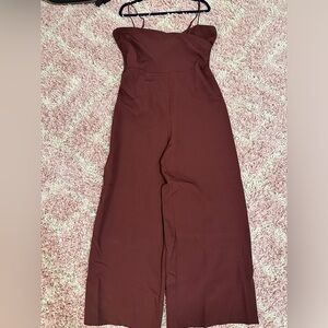 Sadie & Sage Sleeveless maroon jumper size xl